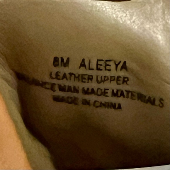 Dolce Vita Aleeya Leather Heeled Sandals - Size 8M - Picture 8 of 8